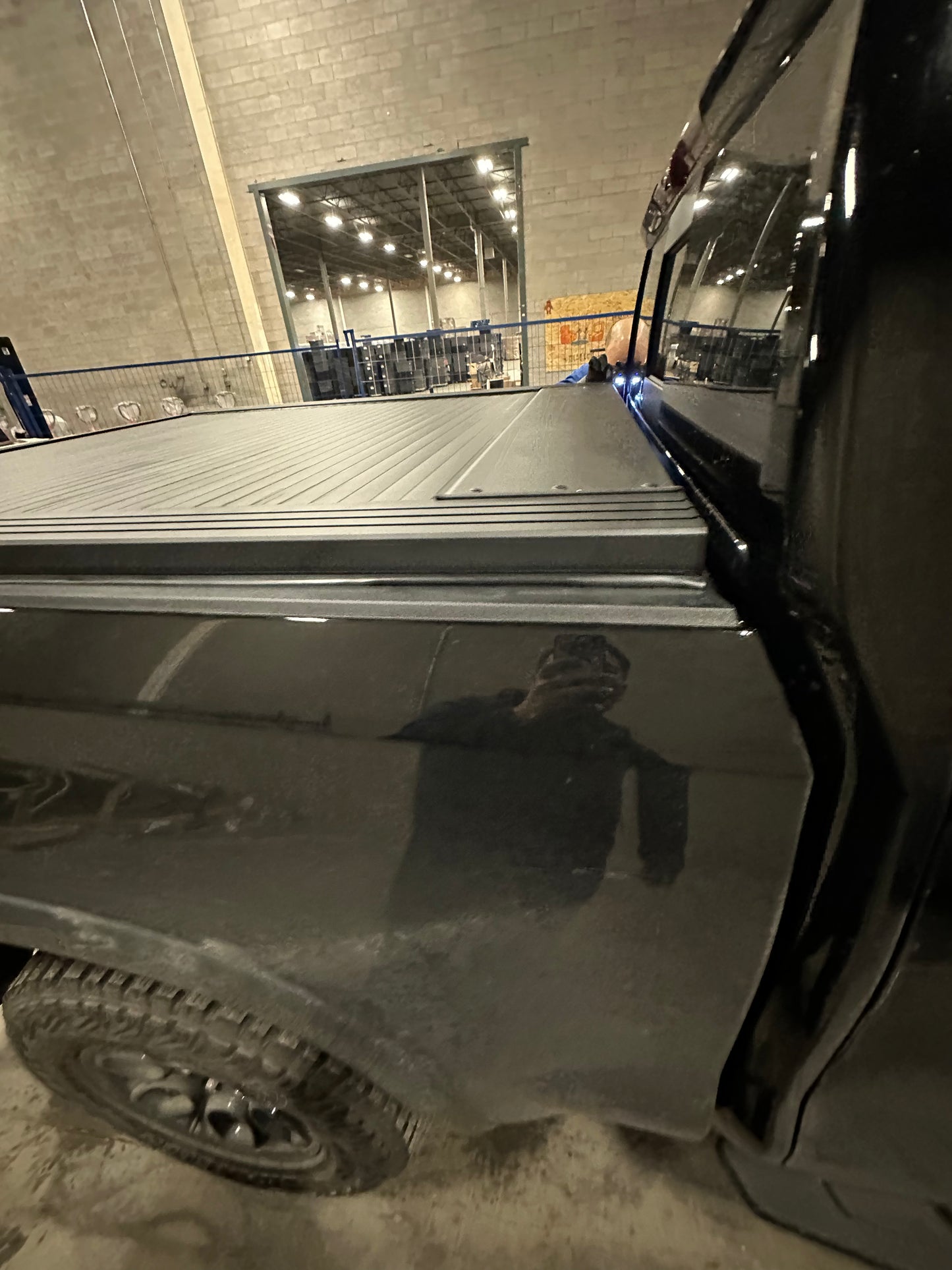 KOSTA Manual Retractable Truck Bed Cover - Chevrolet Silverado 1500