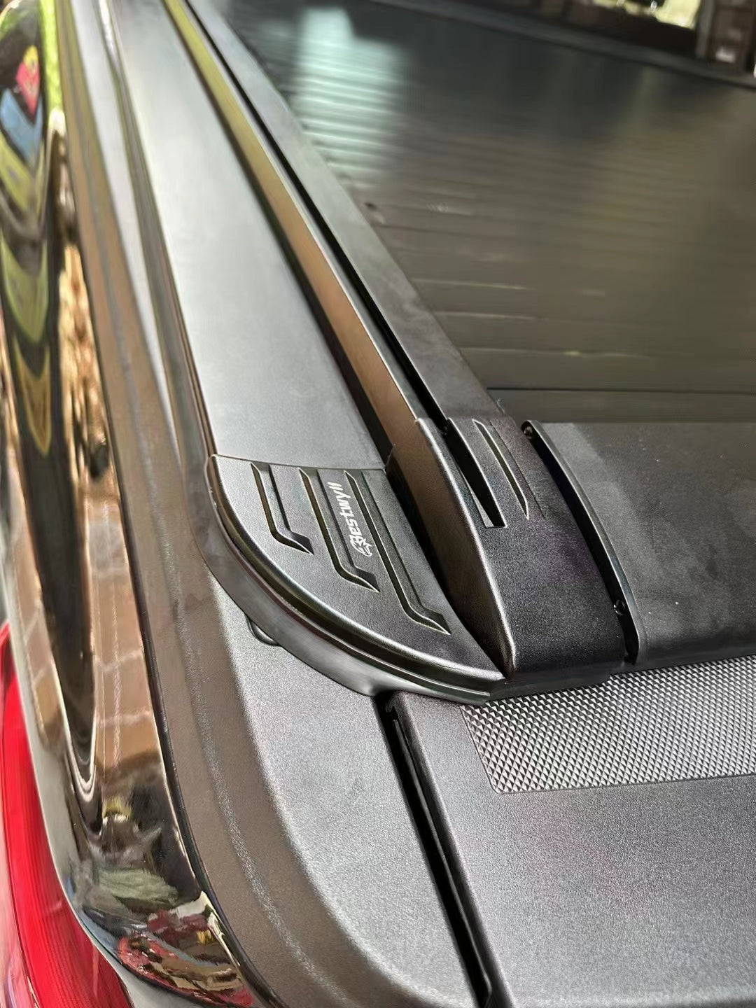 Bestwyll Manual Retractable Truck Bed Cover - F-150& Raptor (2015-2025)