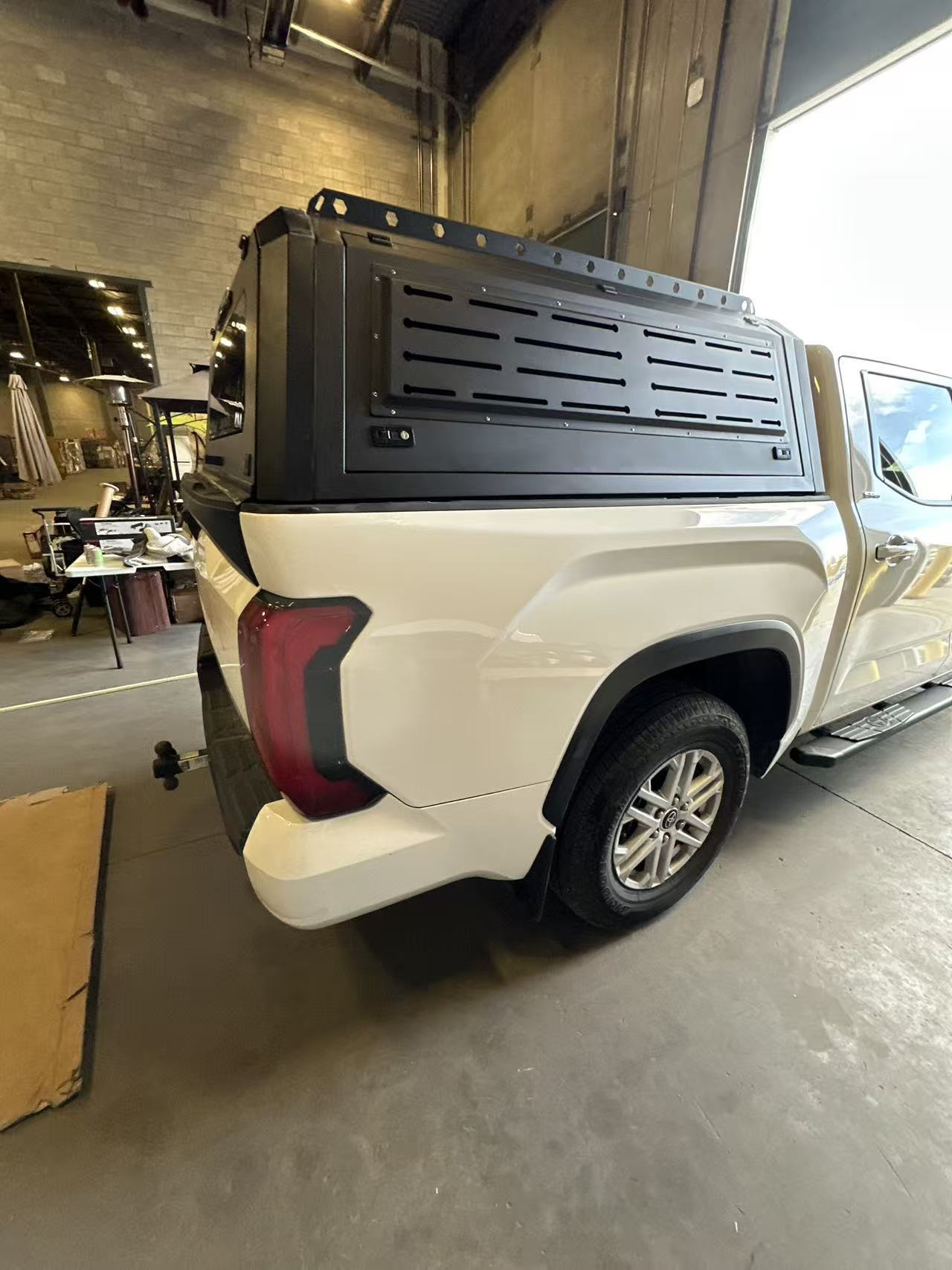 Toyota Tundra Truck Canopy | 5.5ft / 6.5ft Bed