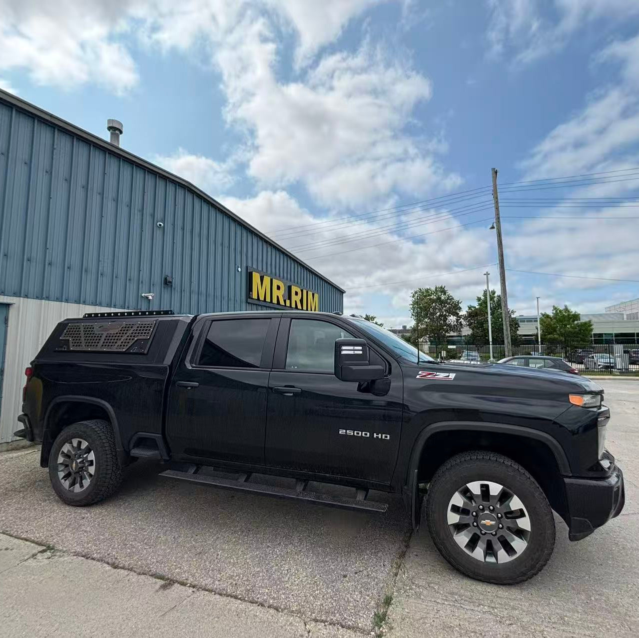 Chevrolet Silverado 2500/3500 HD Truck Aluminum Canopy | 6.8ft /8.1ft Beds