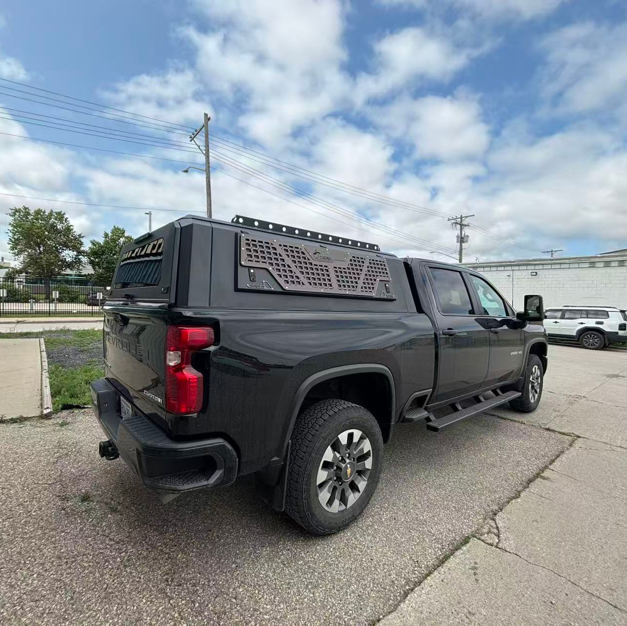 Chevrolet Silverado 2500/3500 HD Truck Aluminum Canopy | 6.8ft /8.1ft Beds