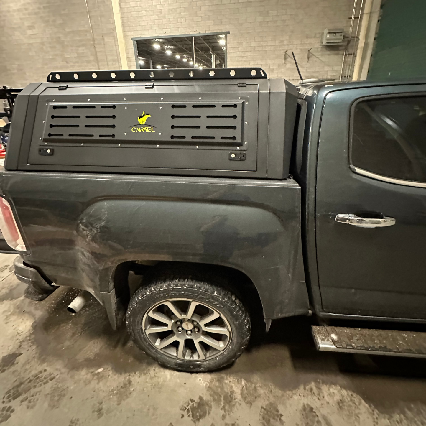 GMC Canyon Midsize Truck Canopy | 5.2ft Bed