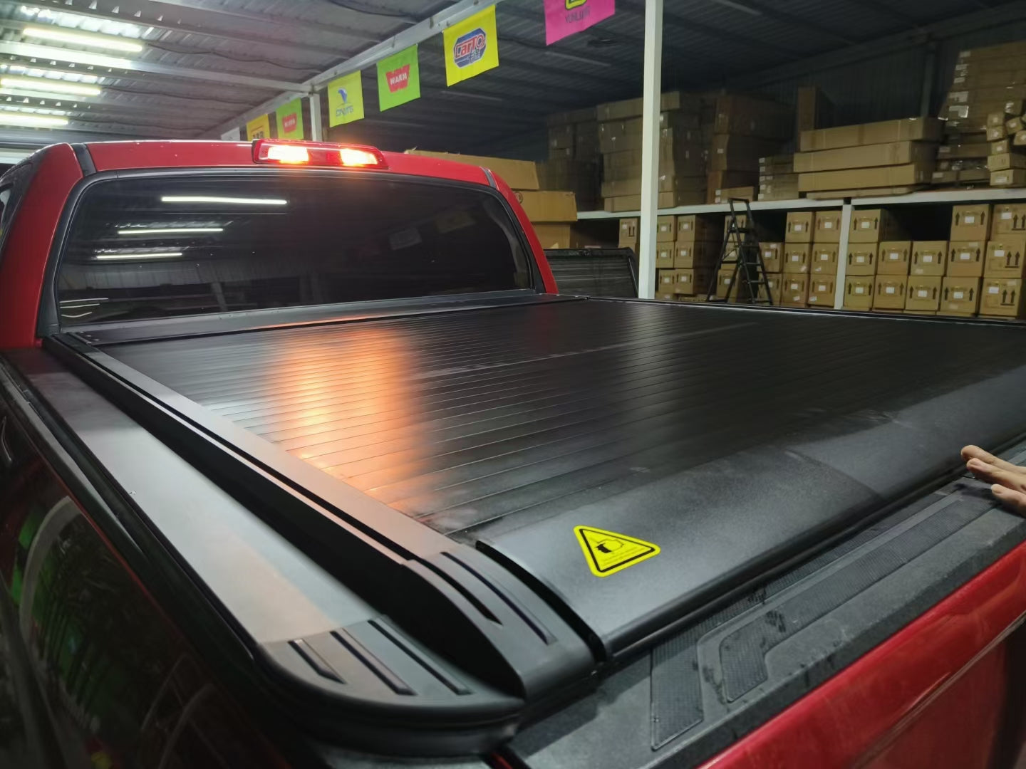 Bestwyll Electrical Retractable Truck Bed Cover - Toyota Tacoma