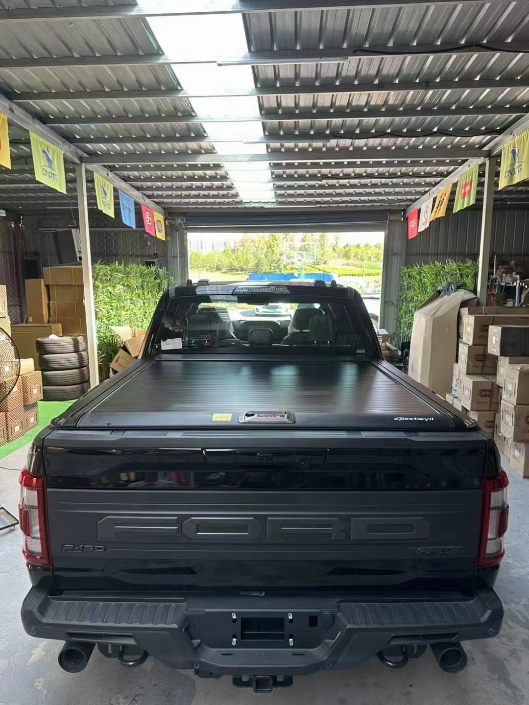 Bestwyll Manual Retractable Truck Bed Cover - F-150& Raptor (2015-2025)