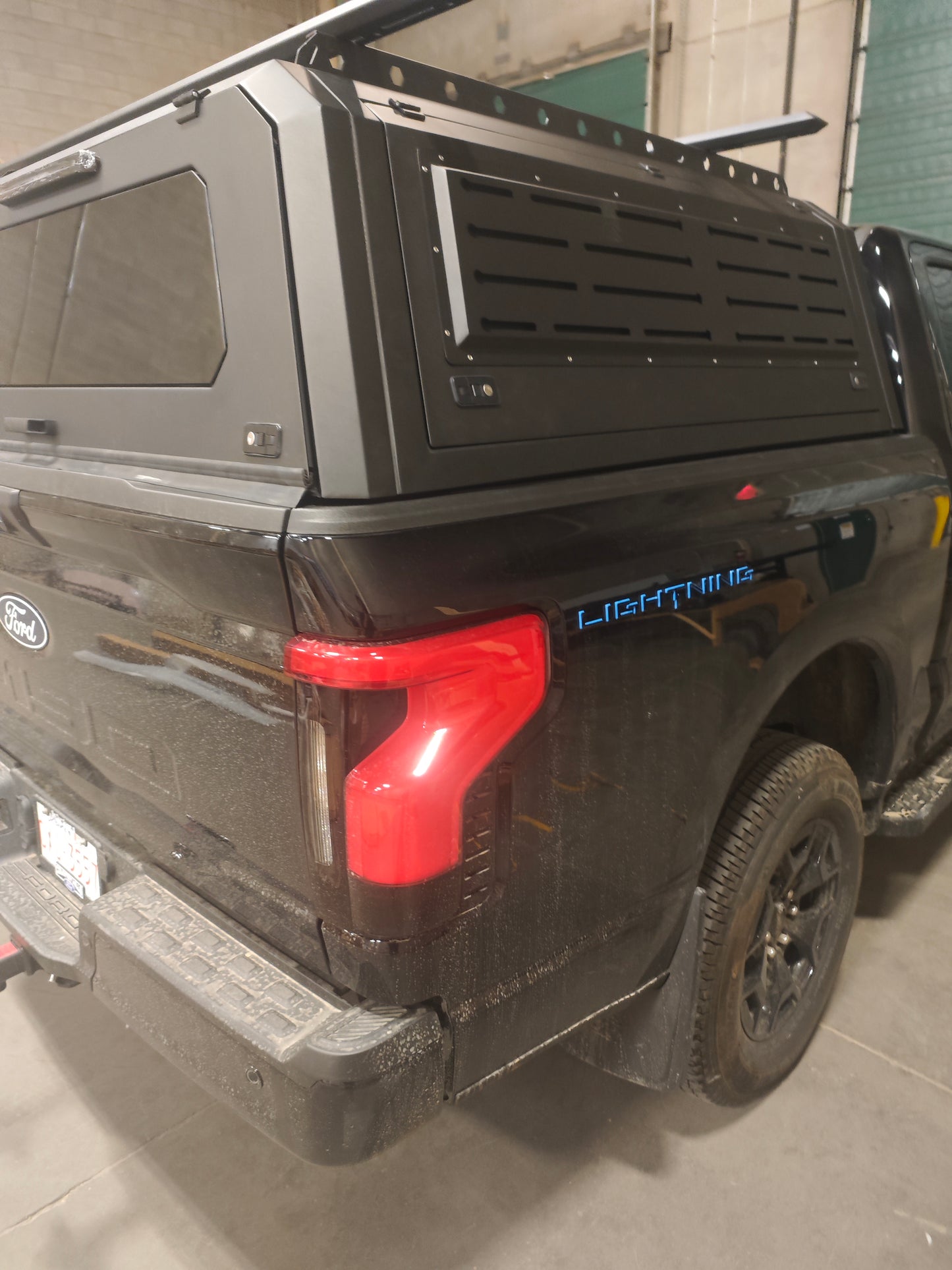 Ford F-150 Truck Canopy | 5.5ft / 6.5ft Bed