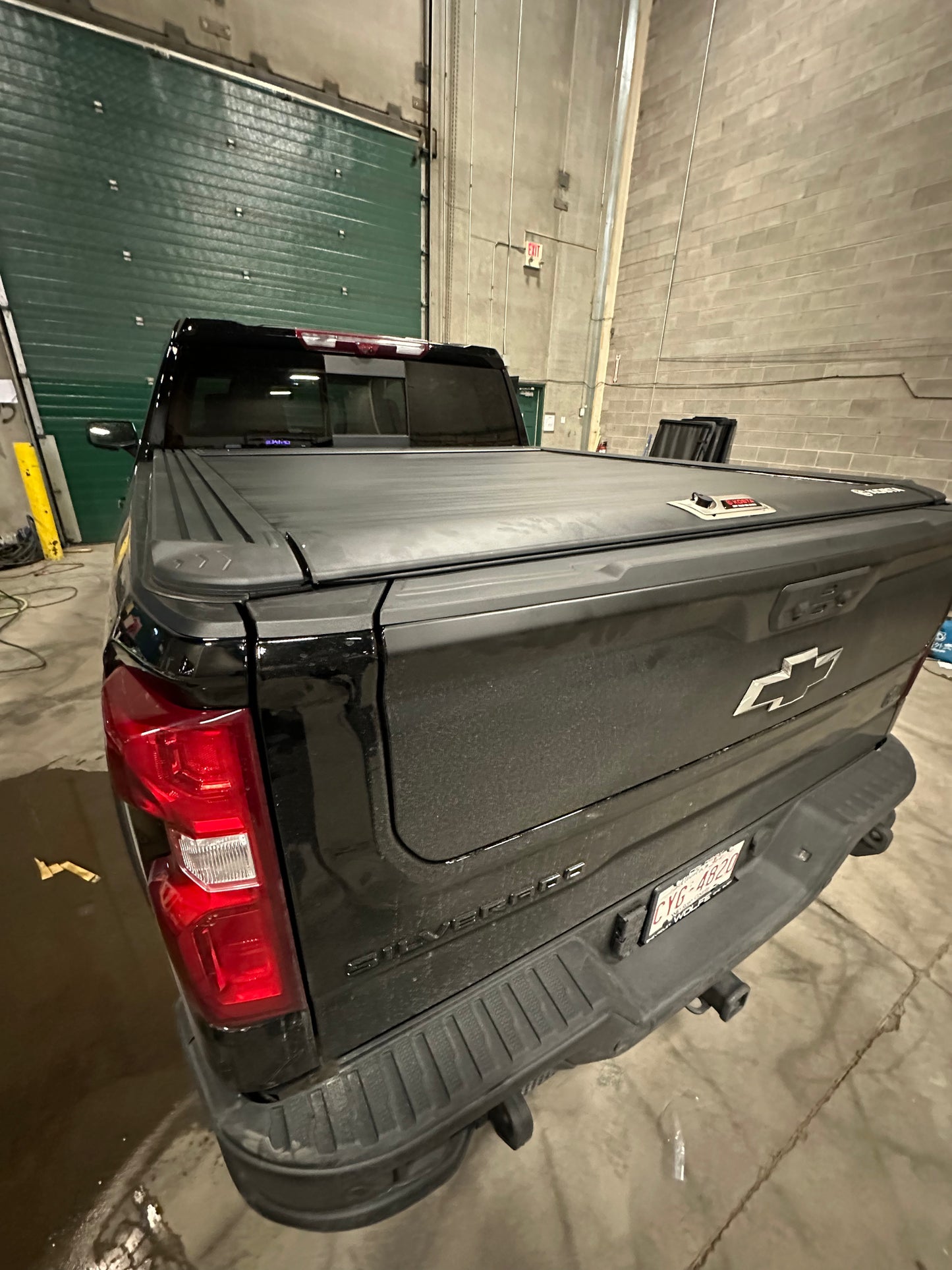 KOSTA Manual Retractable Truck Bed Cover - Chevrolet Silverado 1500